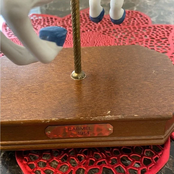 VINTAGE CAROUSEL HORSE FIGURINE ๐ - Picture 9 of 16